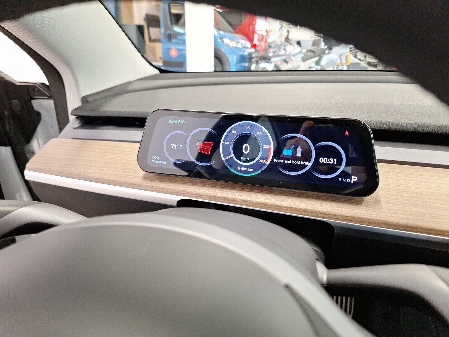 TESLA Model 3 2021
