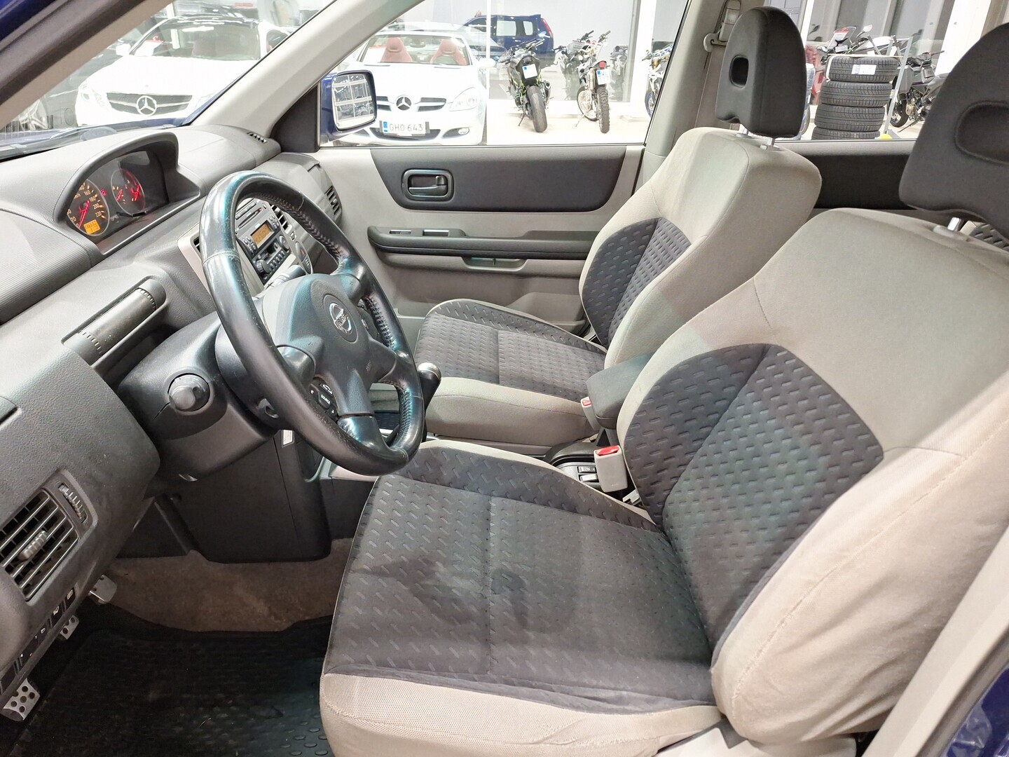 NISSAN X-TRAIL 2005