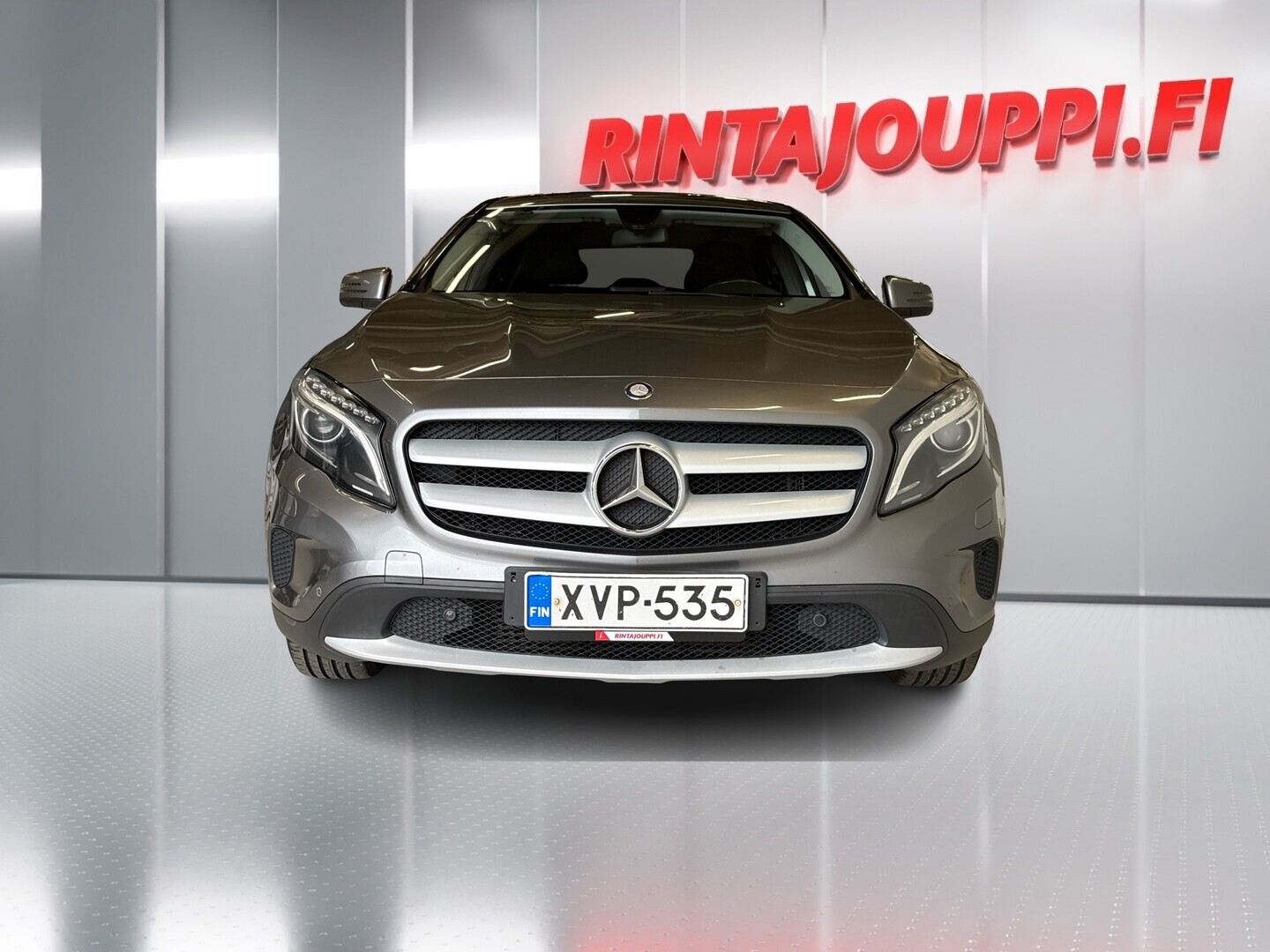 MERCEDES-BENZ GLA 2014