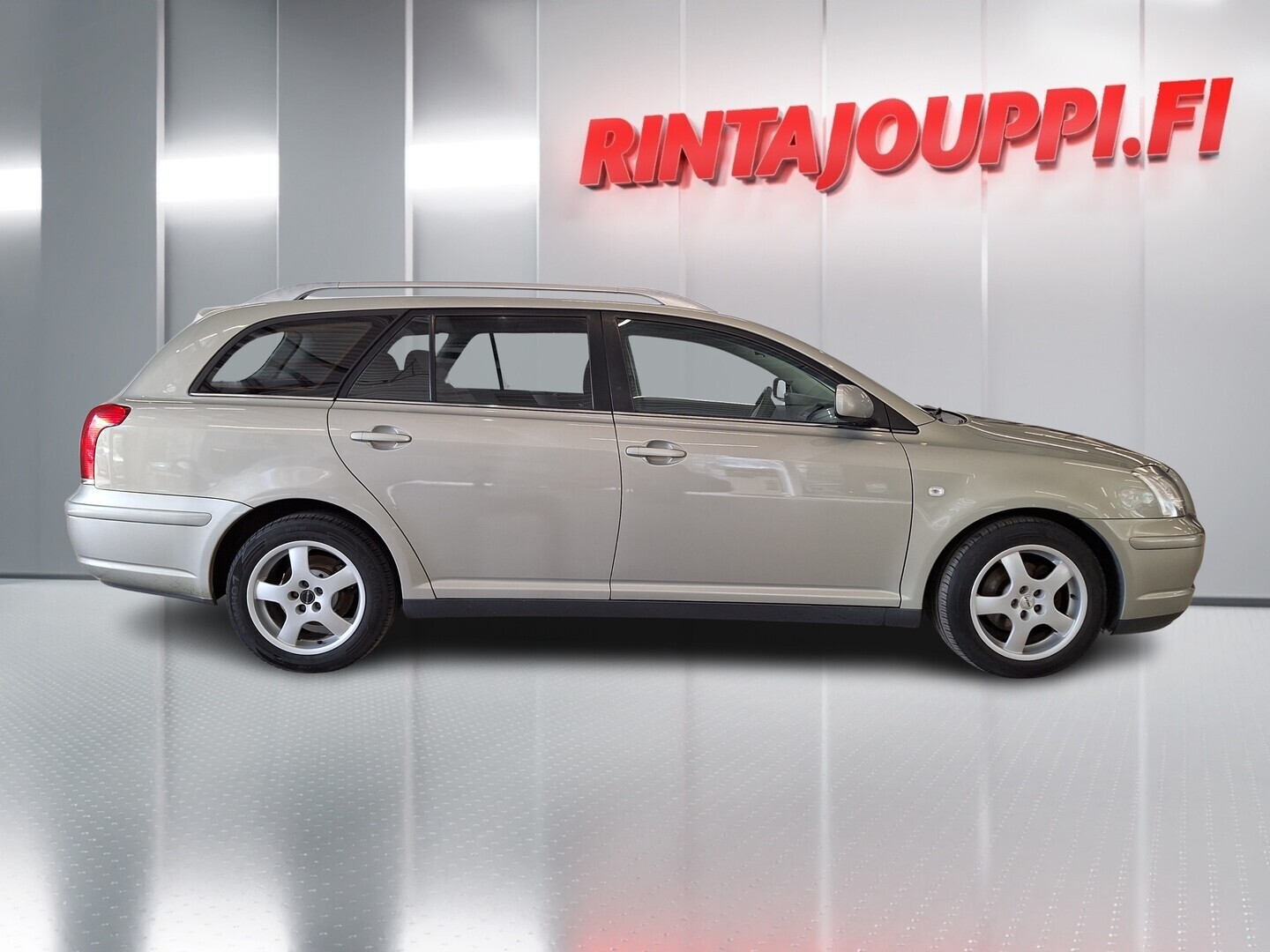 TOYOTA Avensis 2004