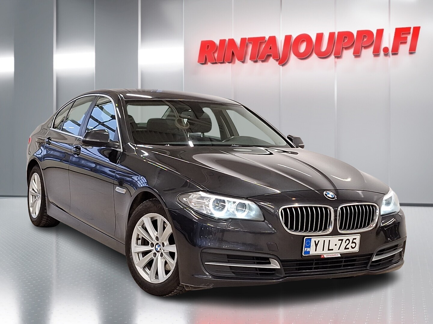 BMW 518 2013