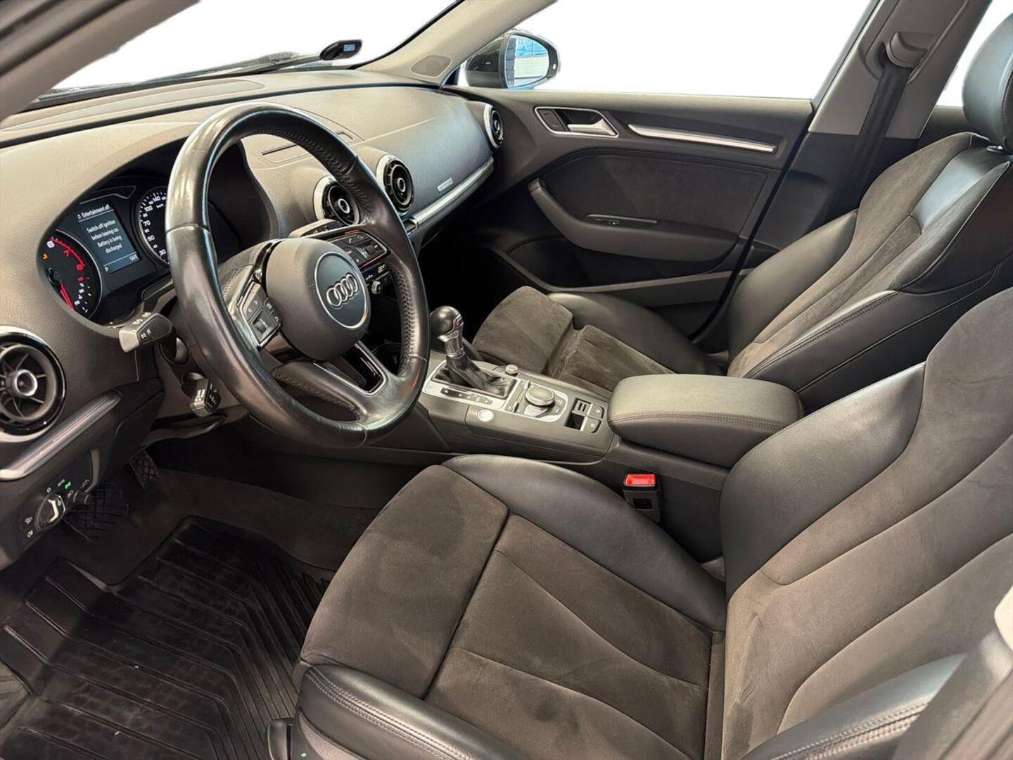 AUDI A3 2016
