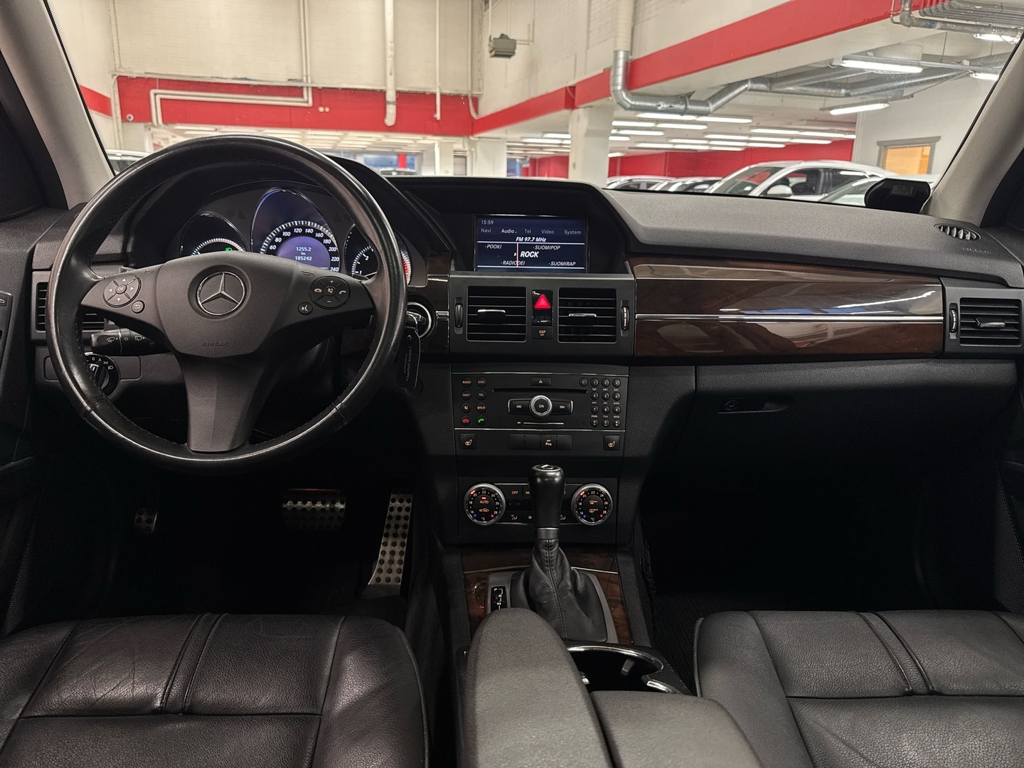 MERCEDES-BENZ GLK 2010