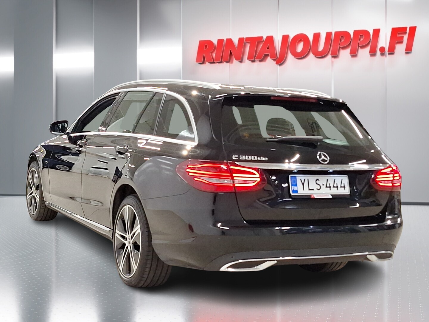 MERCEDES-BENZ C 2020