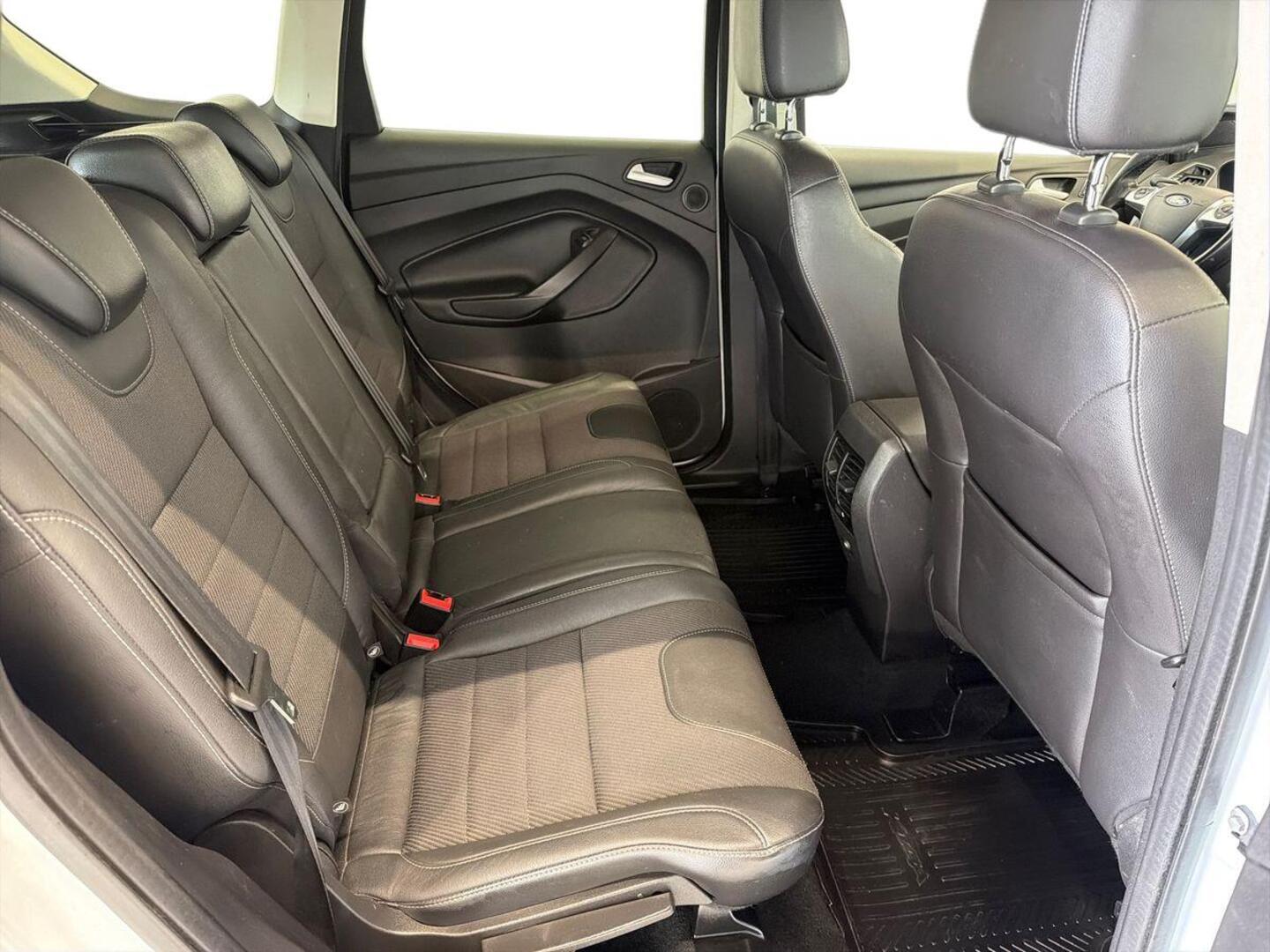 FORD Kuga 2013
