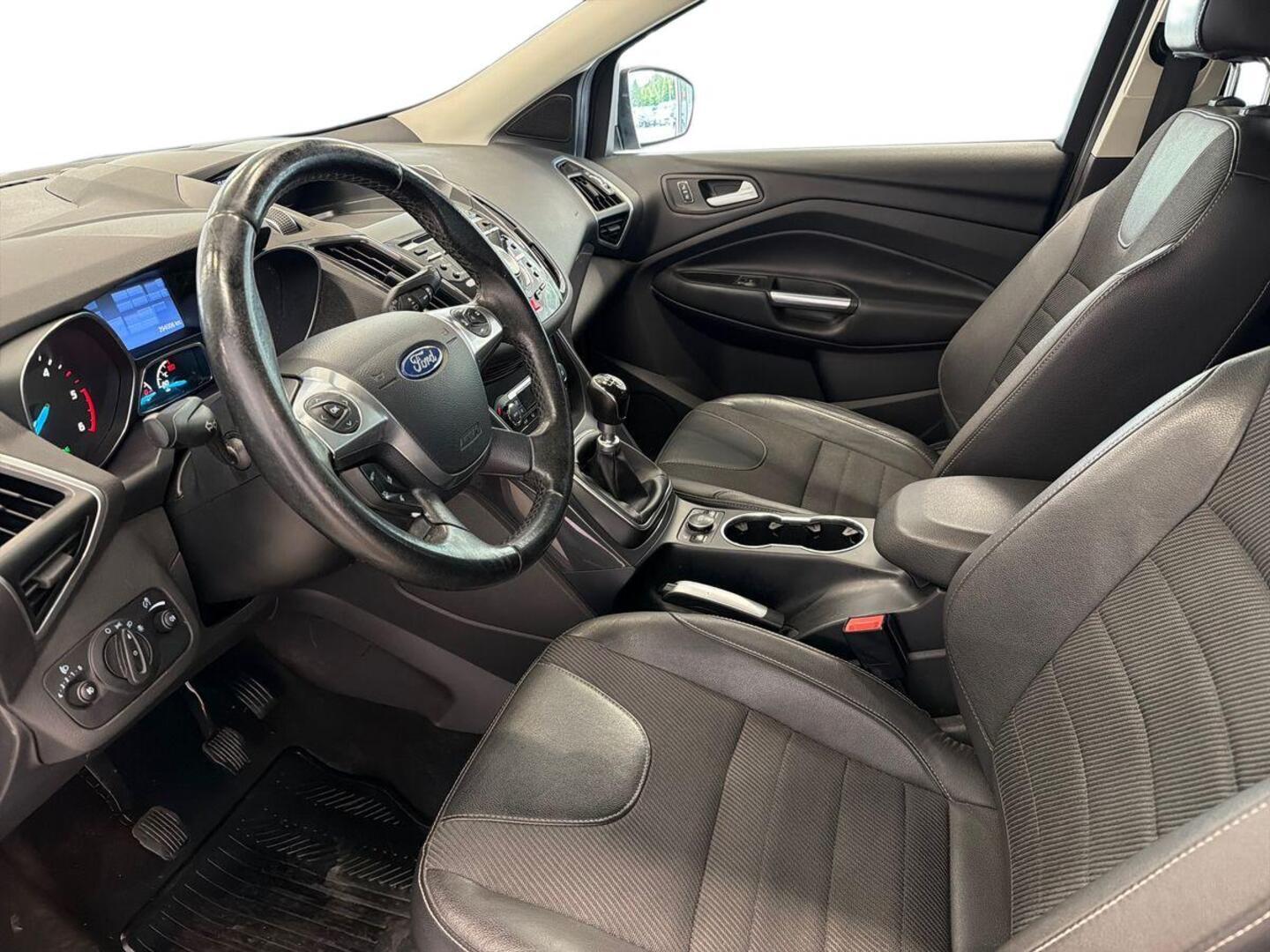 FORD Kuga 2013