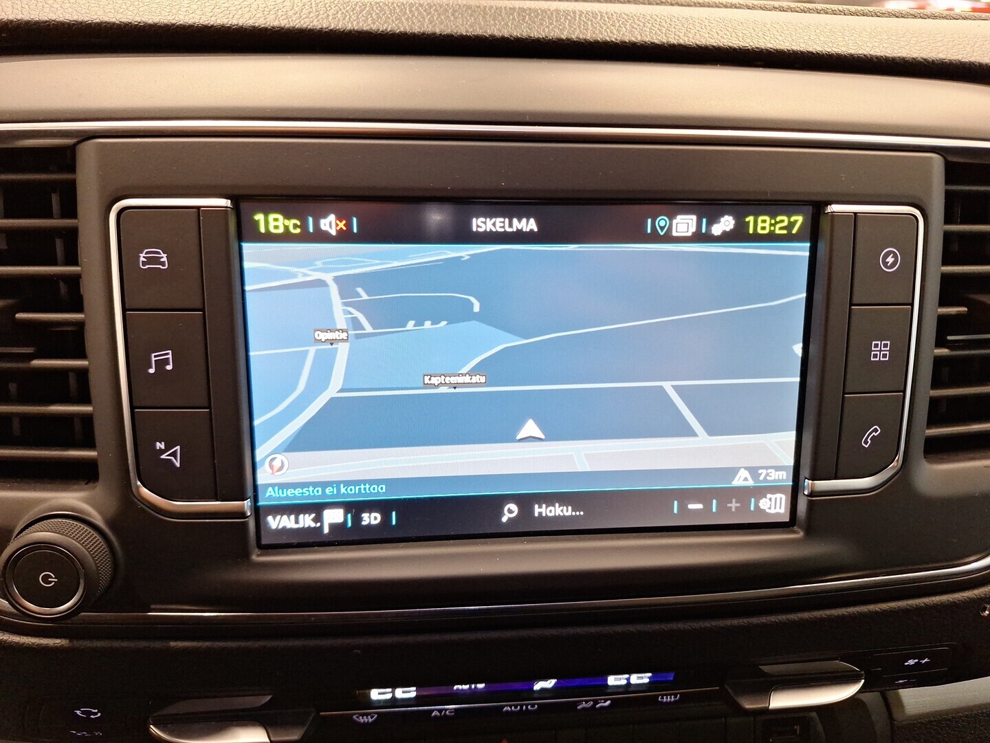 PEUGEOT e-Traveller 2021