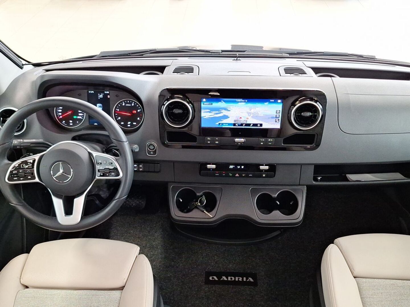 ADRIA MATRIX SUPREME MB 670 SL ALDE 2024