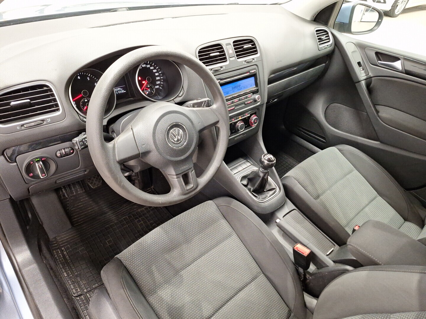 VOLKSWAGEN Golf 2008