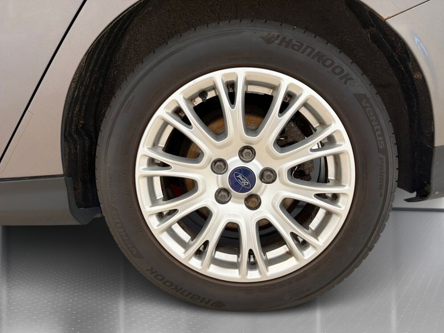 FORD Focus 2012