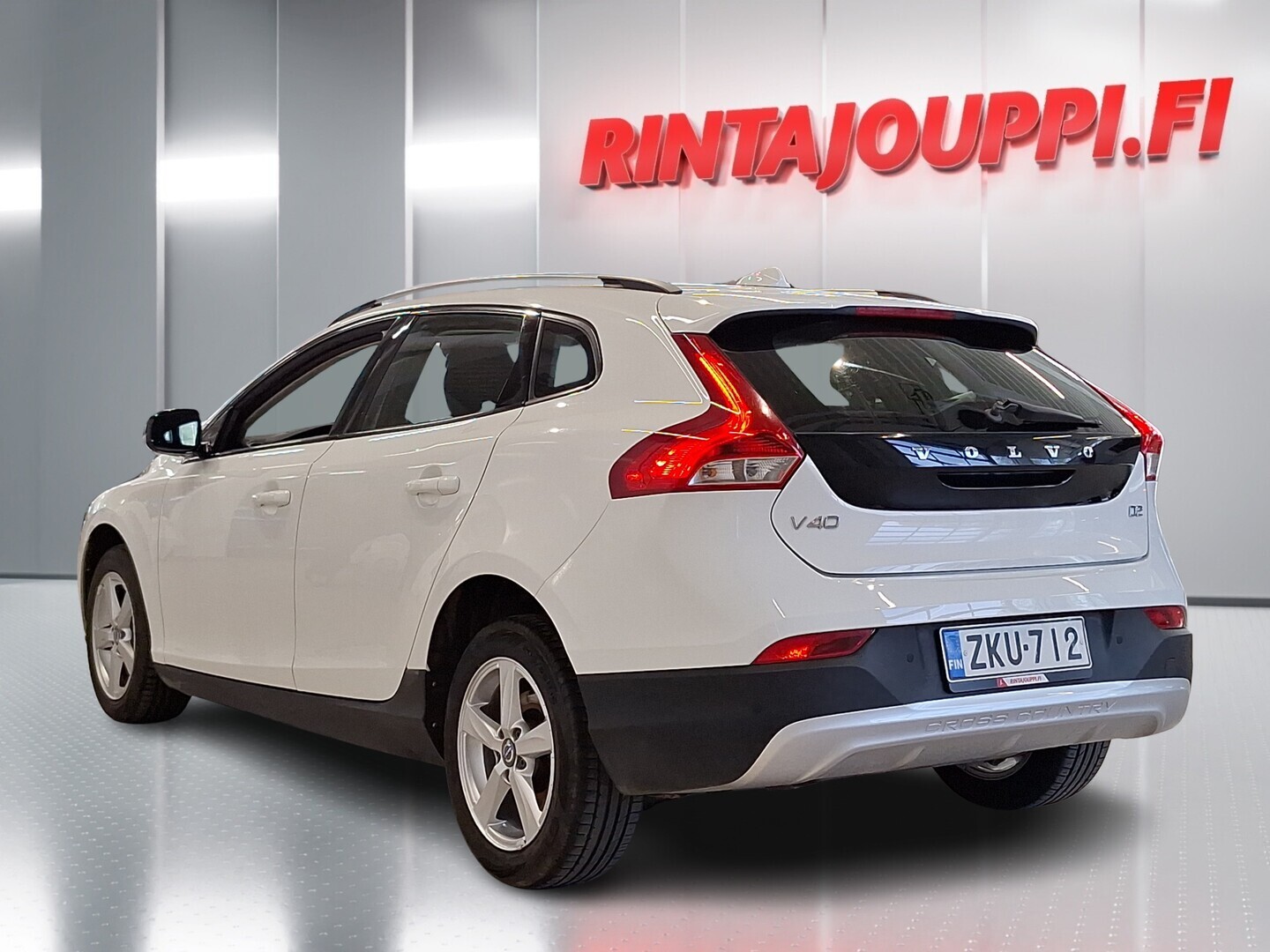 VOLVO V40 Cross Country 2016