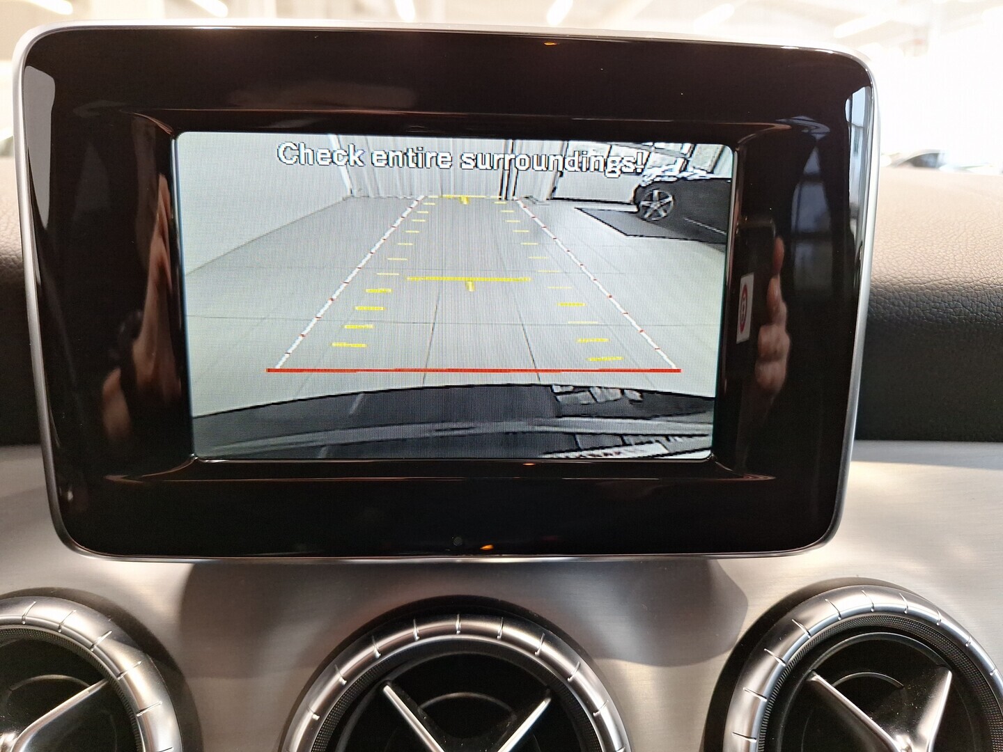 MERCEDES-BENZ CLA 2014