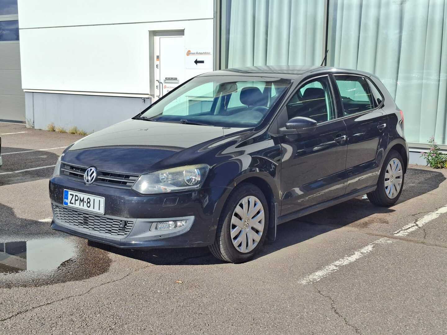VOLKSWAGEN Polo 2010
