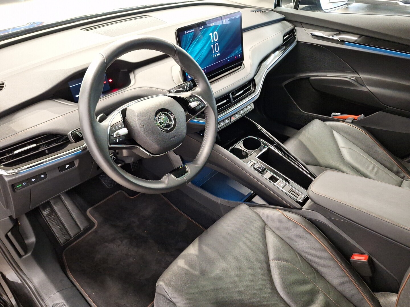 SKODA Enyaq 2021