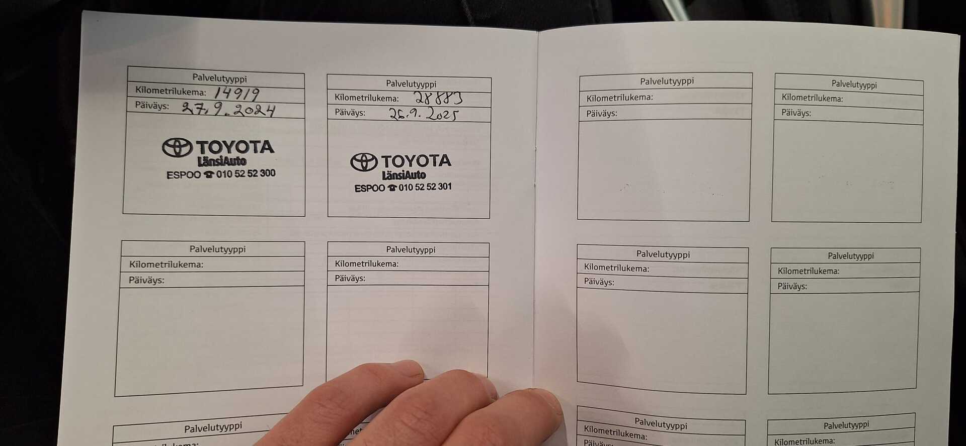 TOYOTA Yaris Cross 2023