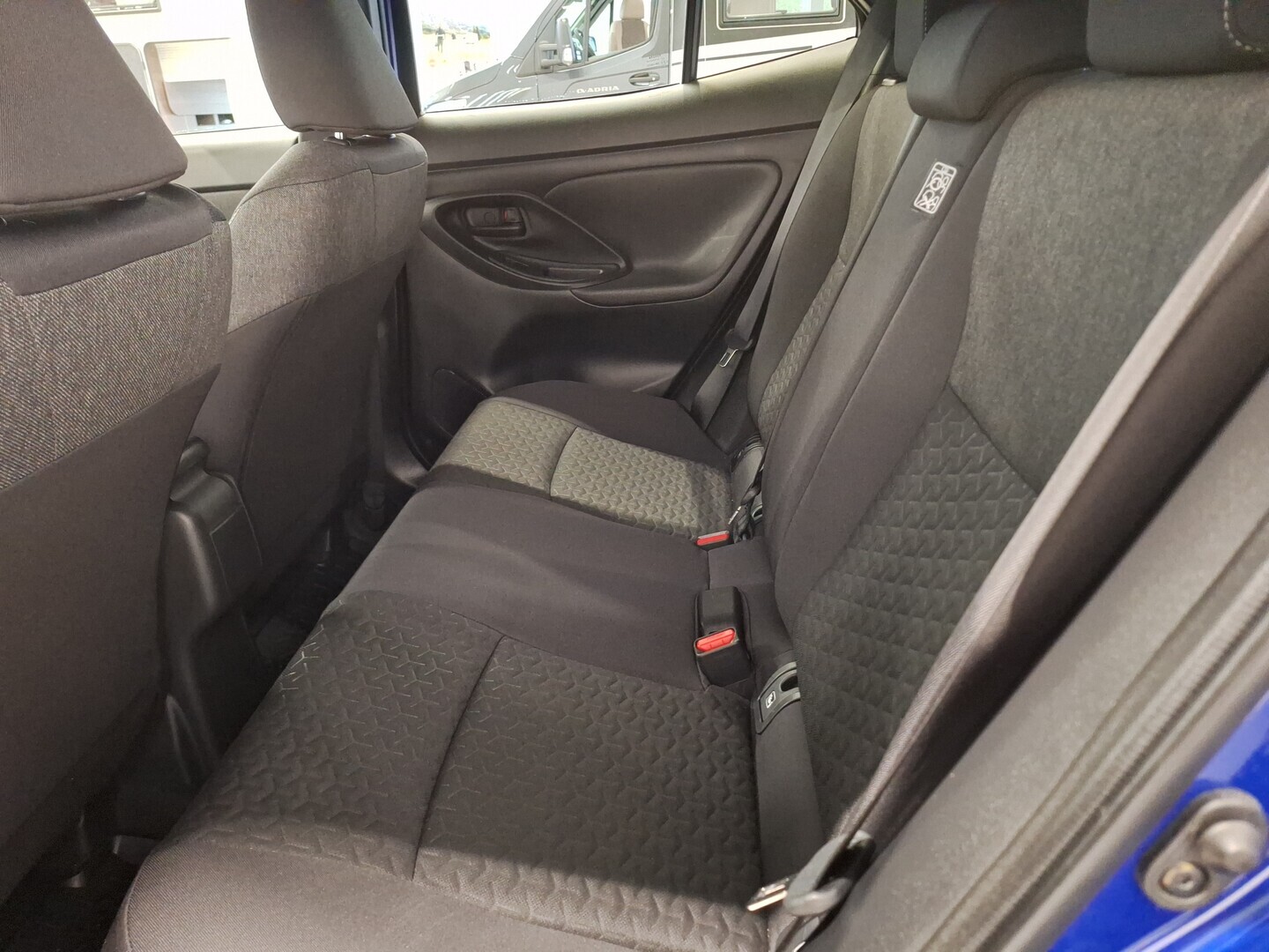 TOYOTA Yaris Cross 2023