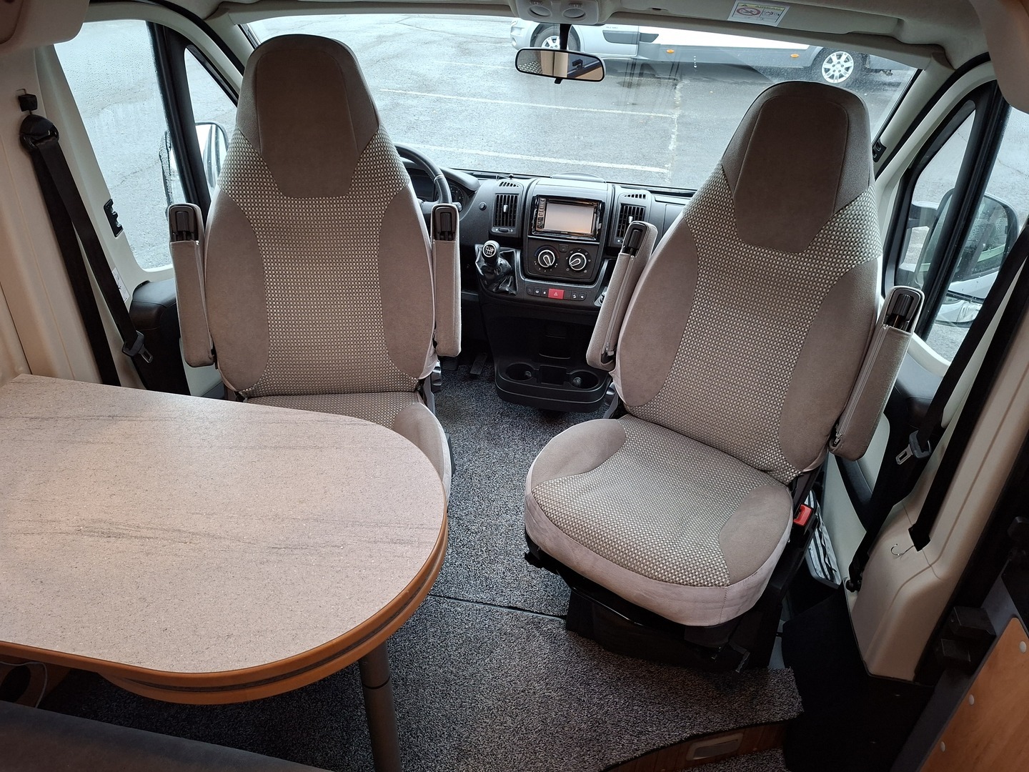 PÖSSL 2 WIN Plus VAN 600 2019