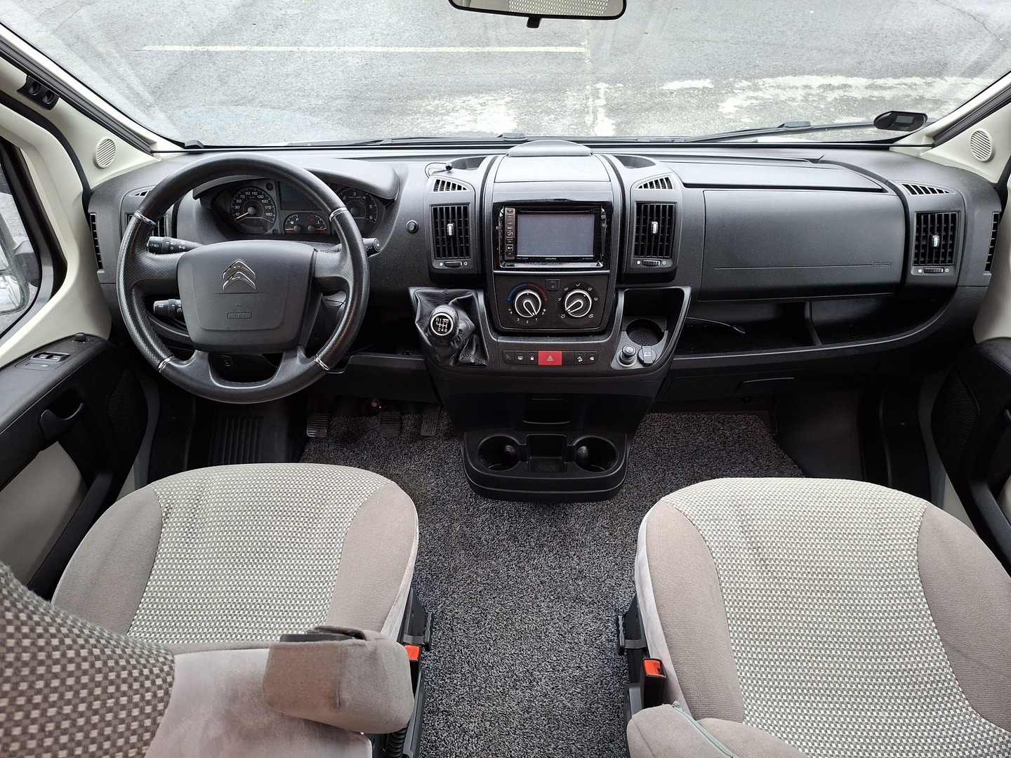 PÖSSL 2 WIN Plus VAN 600 2019