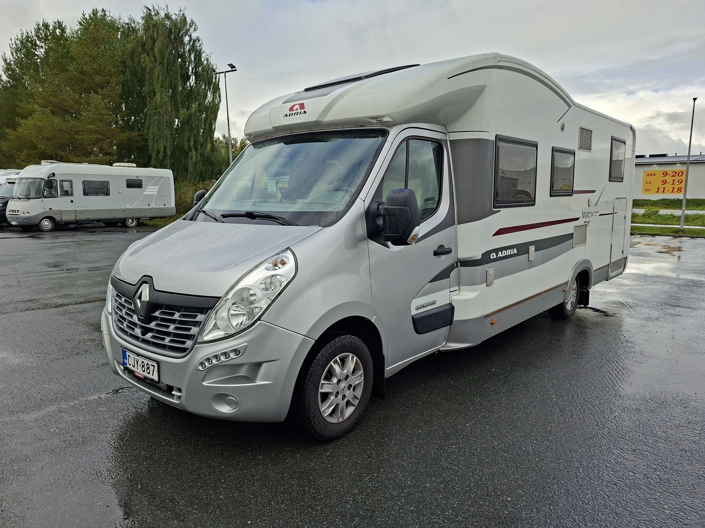 ADRIA Matrix Supreme M 687 SL 2015