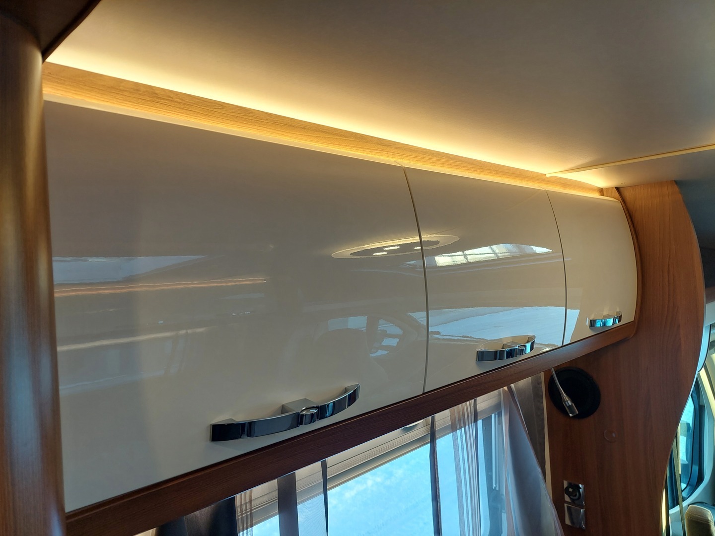 HOBBY OPTIMA DE LUXE T65 FL 2017