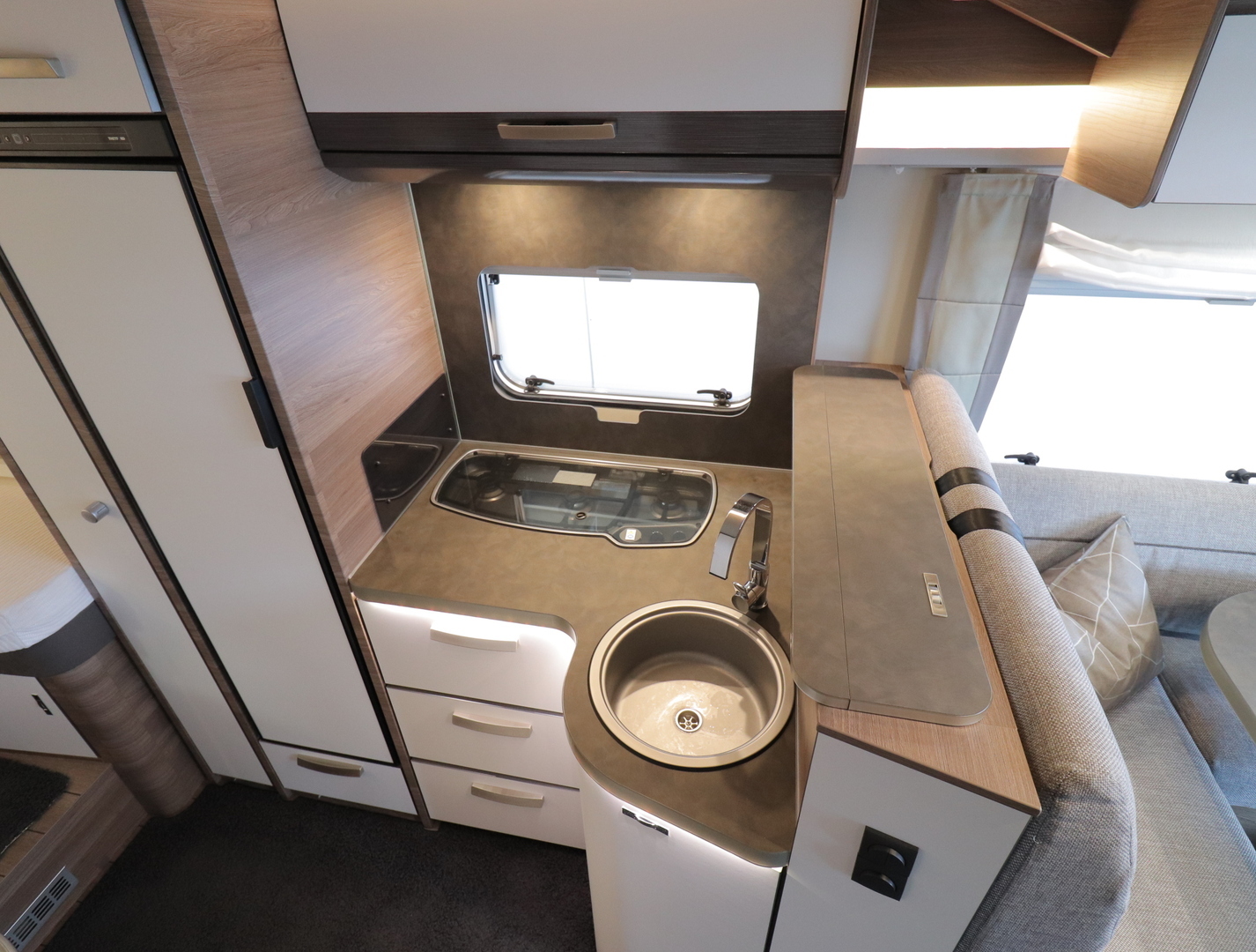 KNAUS Live Wave 700MEG 2019