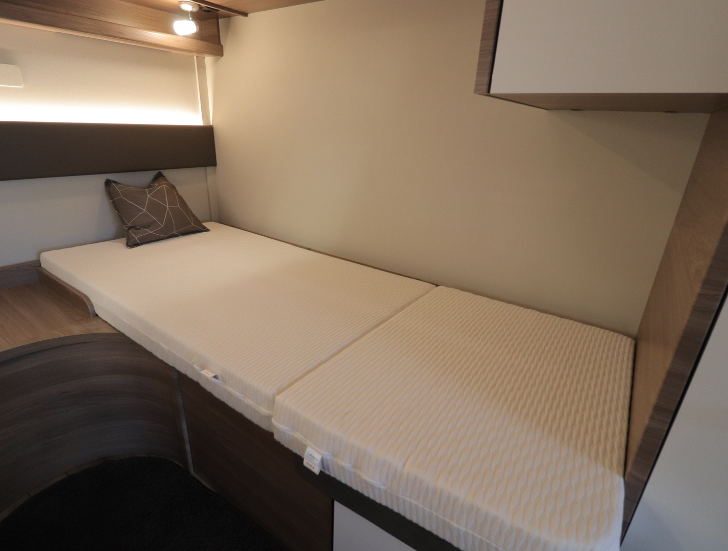 KNAUS Live Wave 700MEG 2019