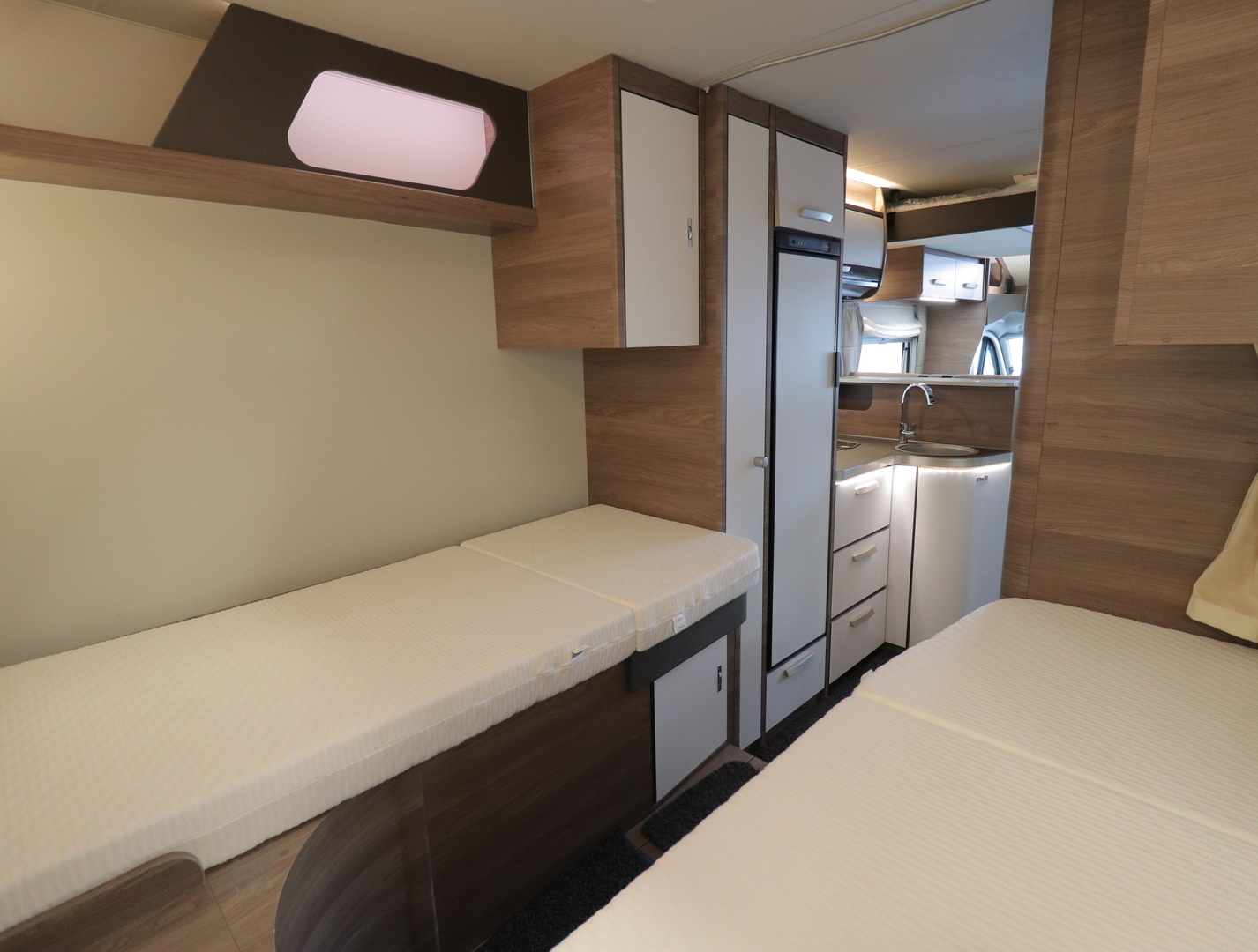 KNAUS Live Wave 700MEG 2019