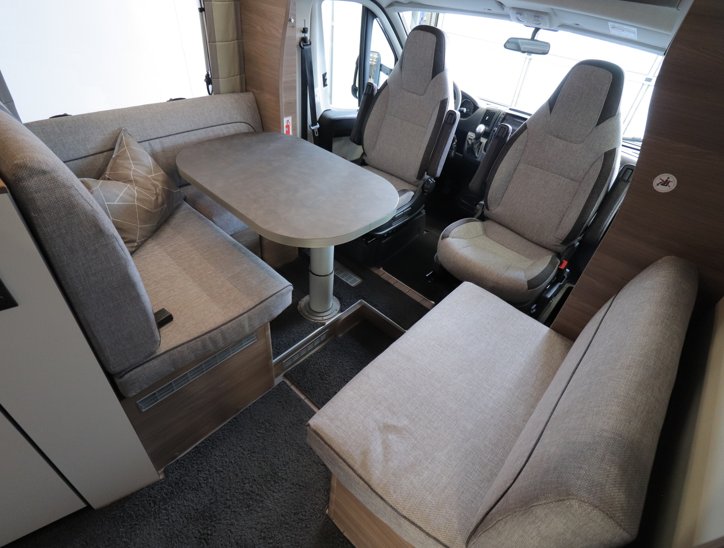 KNAUS Live Wave 700MEG 2019