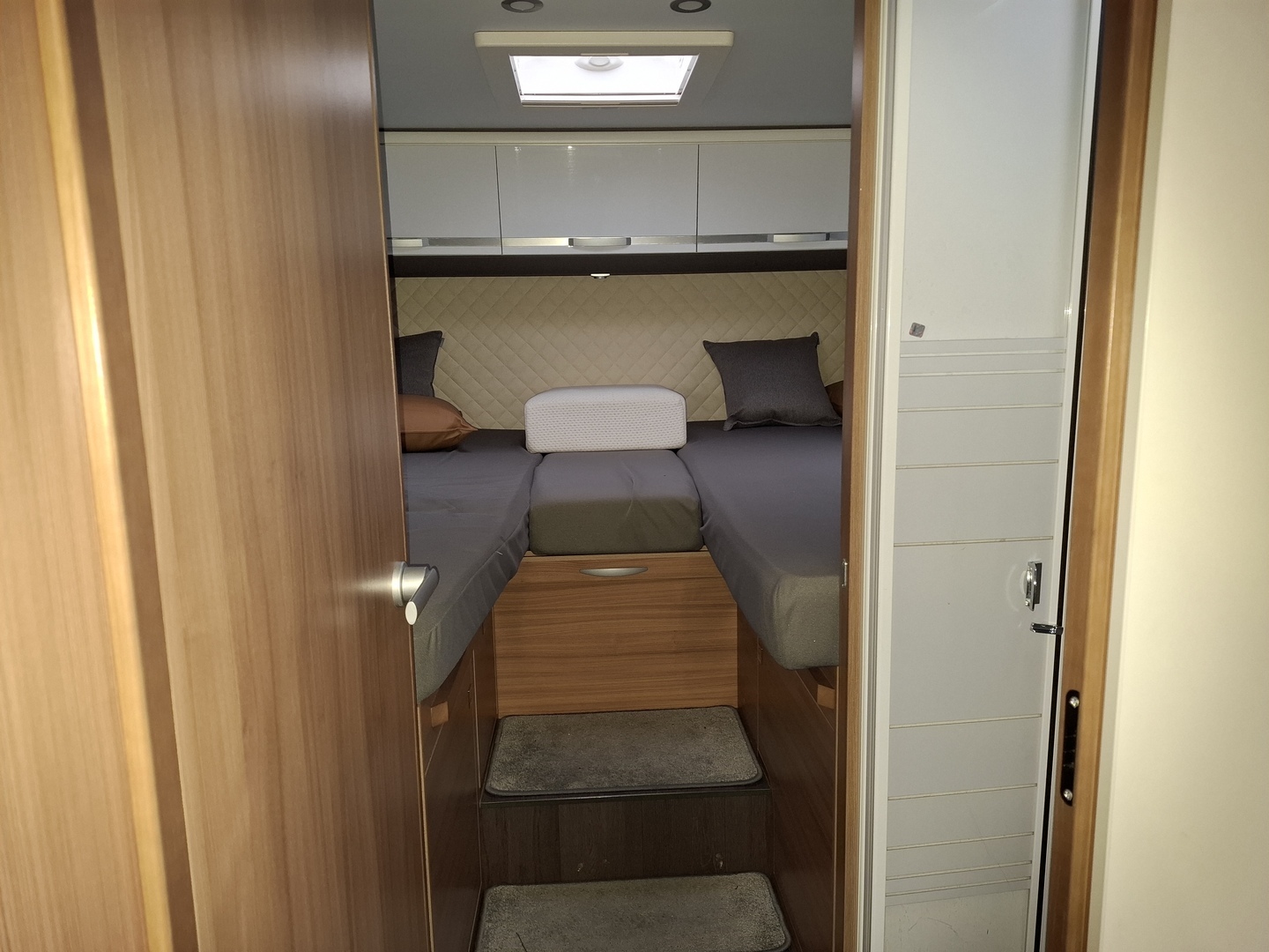 ADRIA MATRIX 670 SL J EDITION 2021