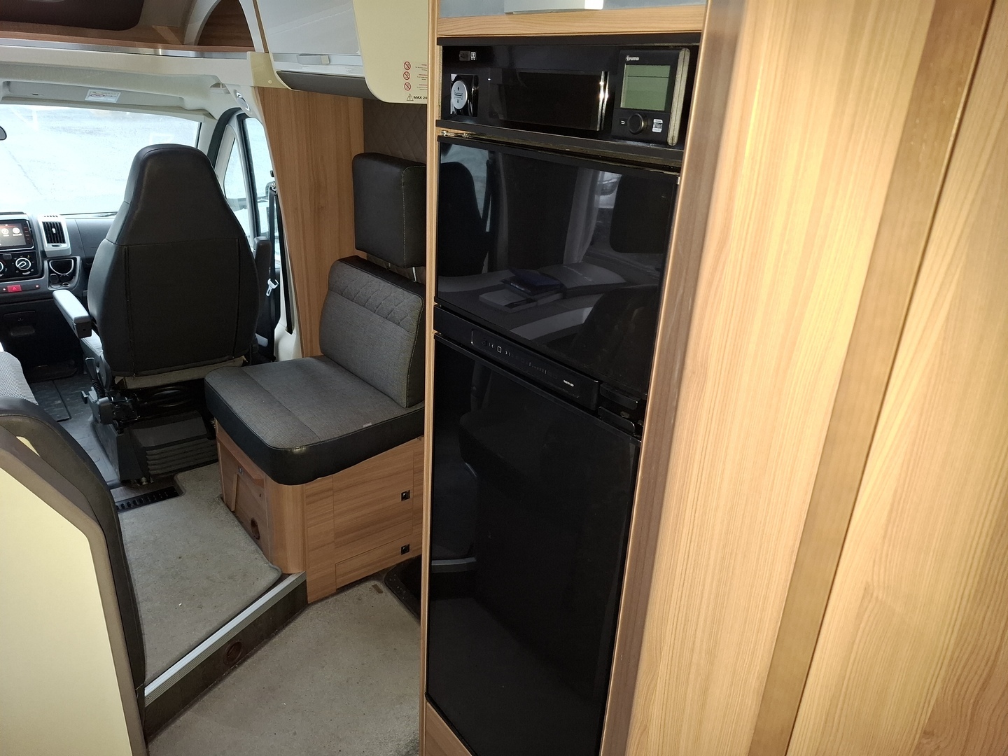 ADRIA MATRIX 670 SL J EDITION 2021