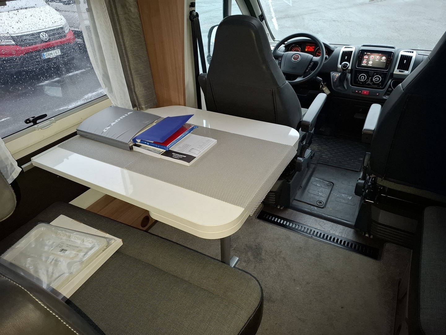 ADRIA MATRIX 670 SL J EDITION 2021