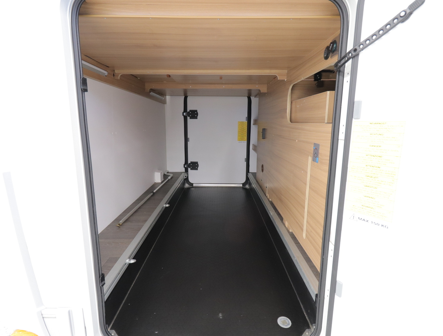 ADRIA MATRIX 670 SL J EDITION 2021