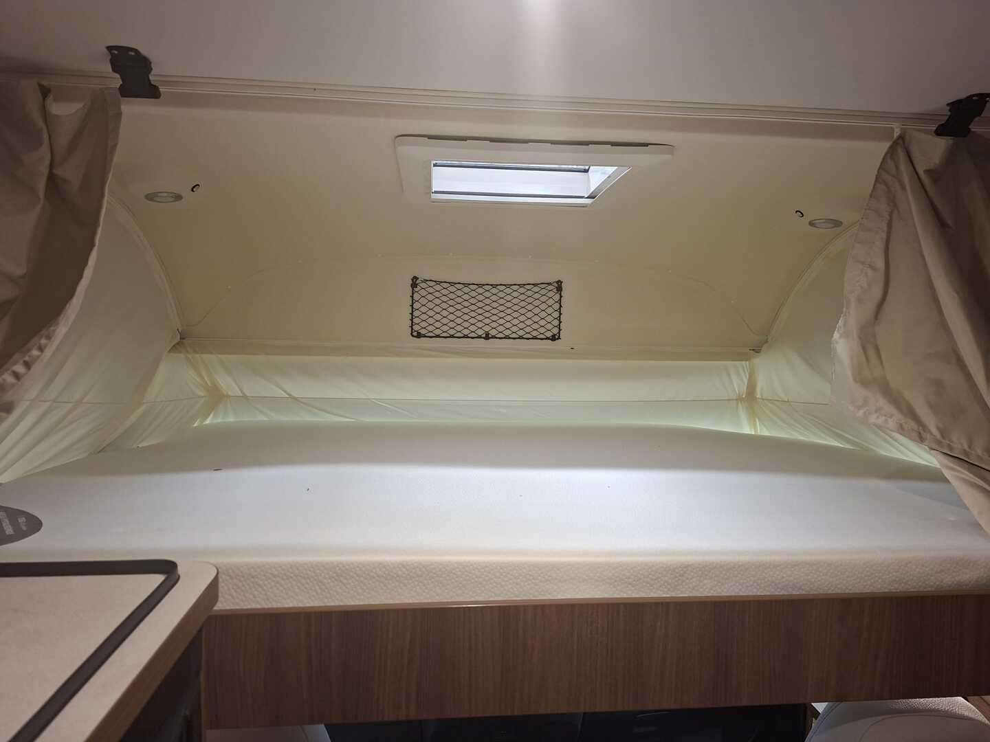 RAPIDO 854F 2025
