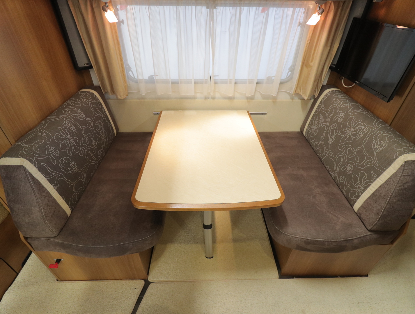 DETHLEFFS Nomad 2015