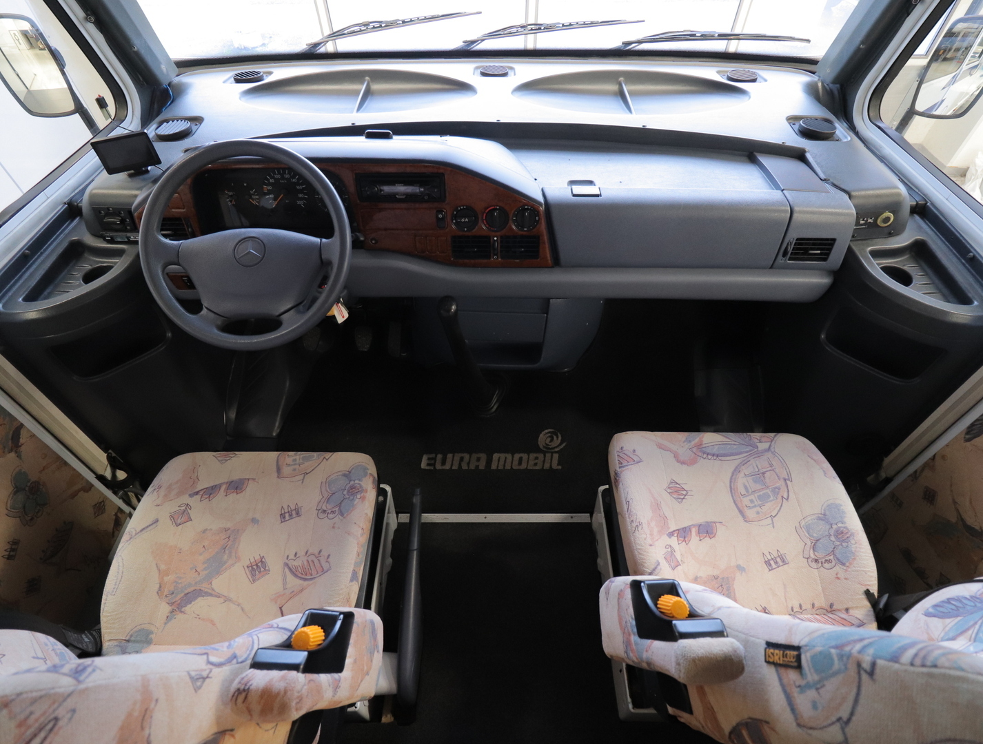 EURA MOBIL INTEGRA 606LSS 1998