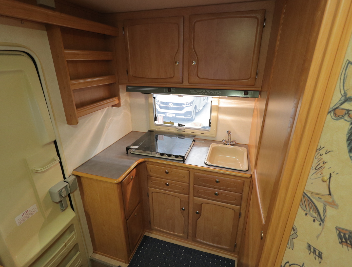 EURA MOBIL INTEGRA 606LSS 1998