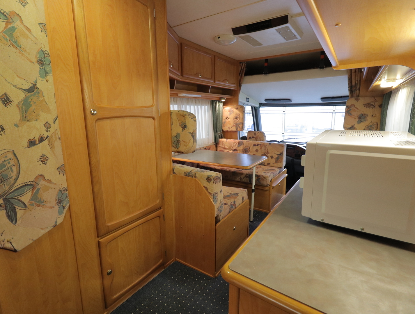 EURA MOBIL INTEGRA 606LSS 1998