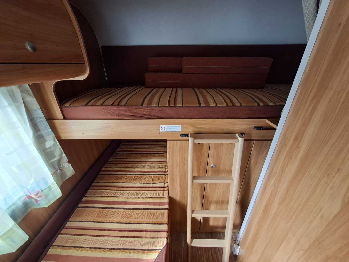 BÜRSTNER Marano T 575 2009