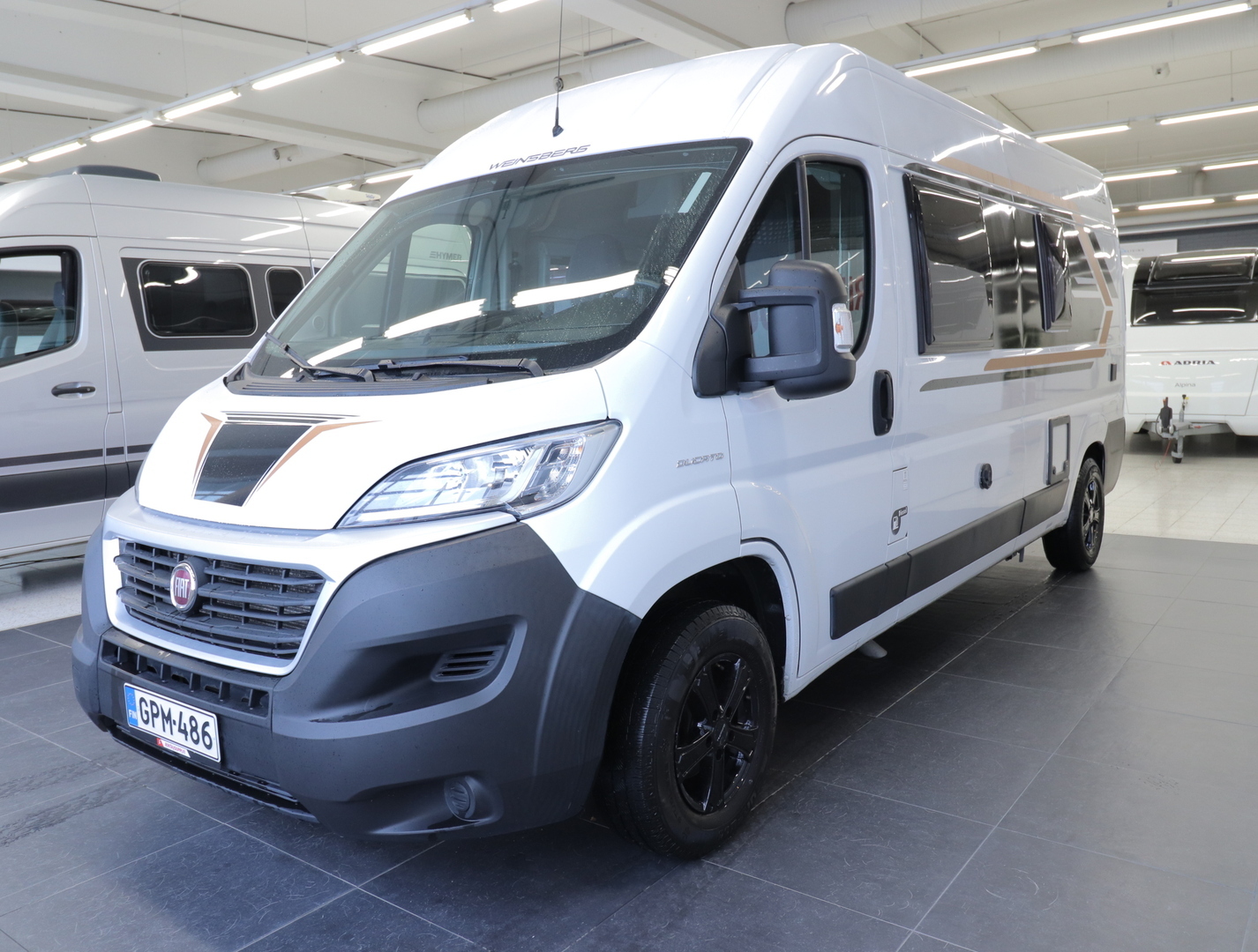 WEINSBERG R47 CARABUS 600 2021