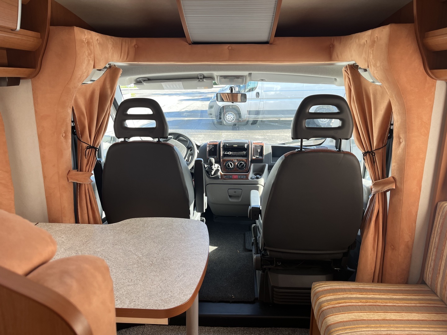 ELNAGH DUKE 450 L 2009