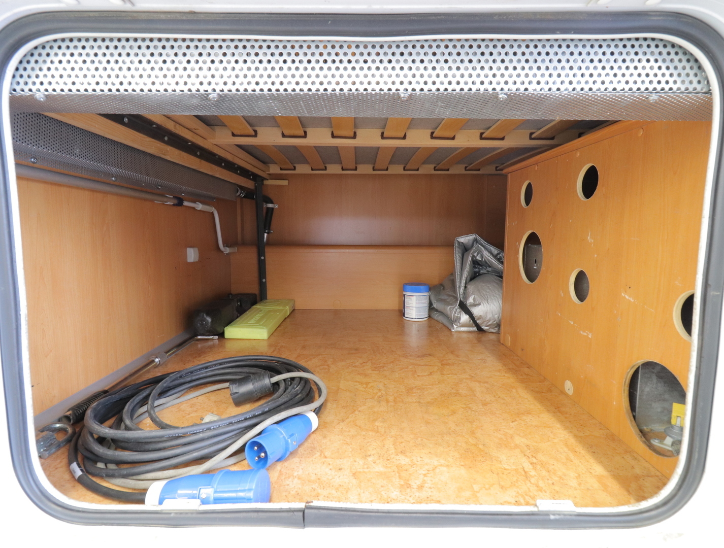 DETHLEFFS T6244 2005