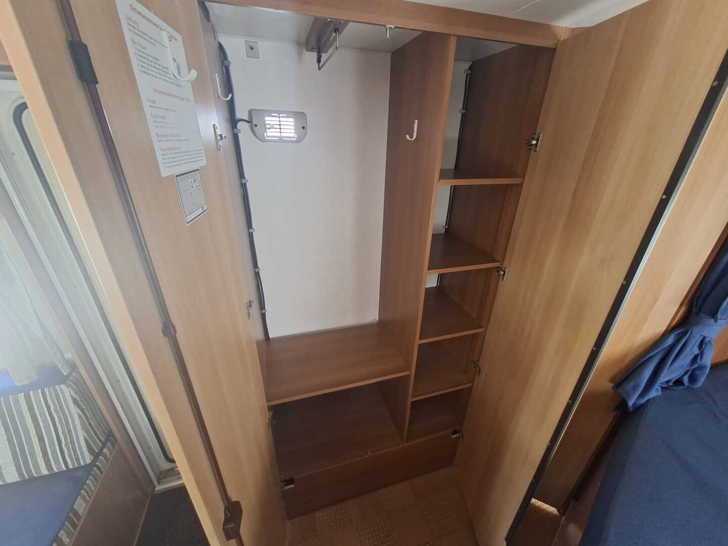 CARADO T345 2007