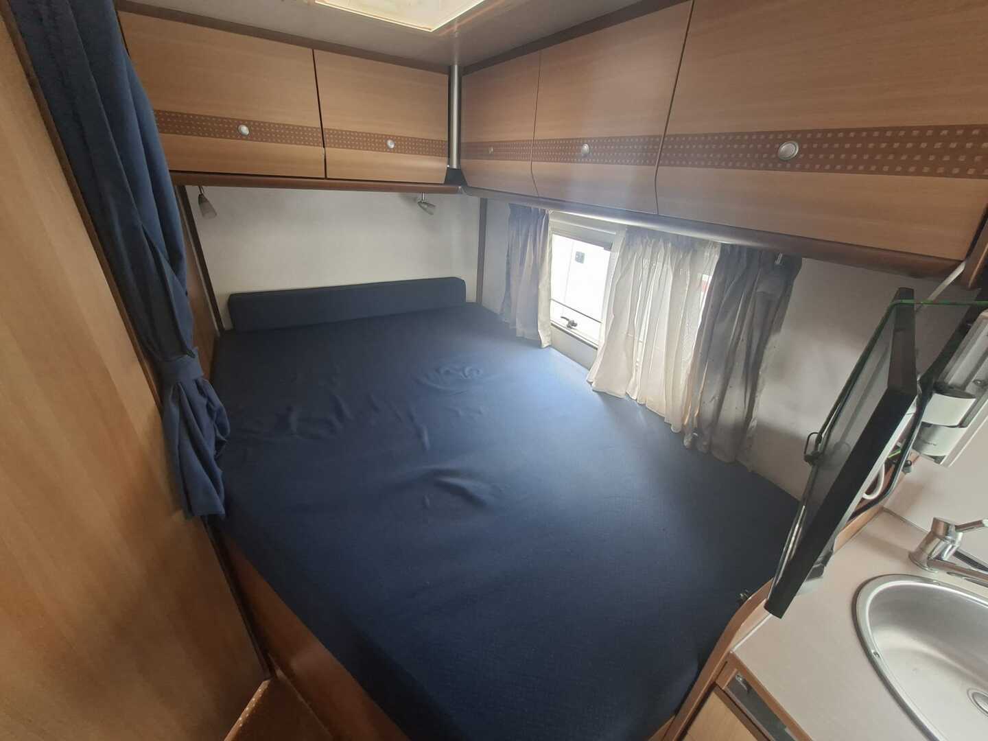 CARADO T345 2007