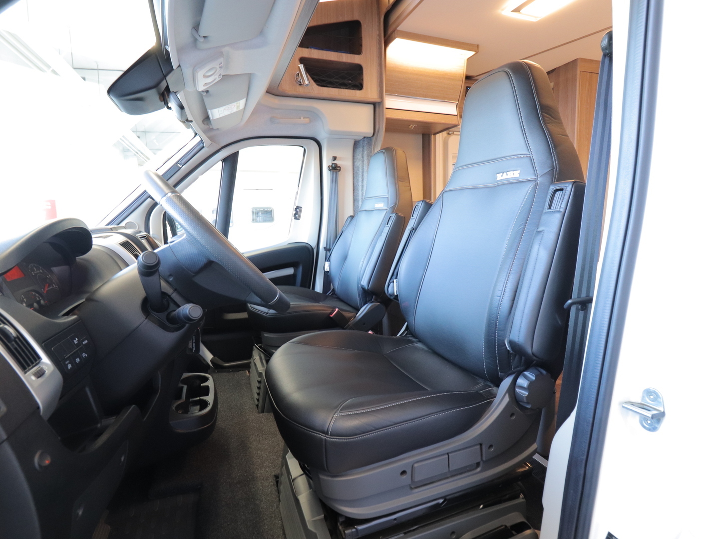 KABE TRAVEL MASTER X 740 LGB KS ALDE 2020