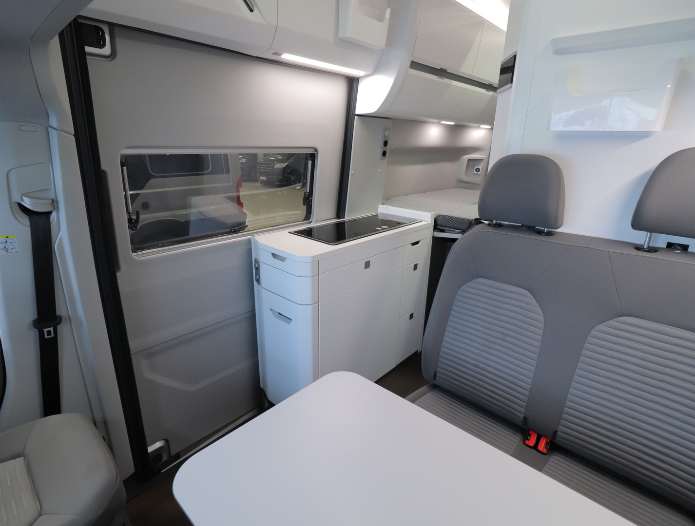 VOLKSWAGEN Grand California 2021