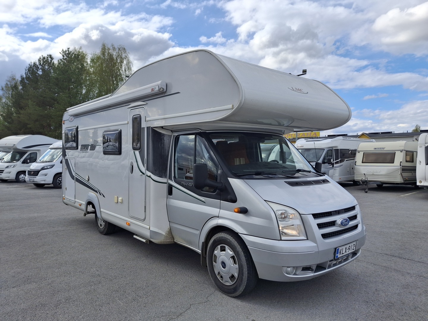 LMC Liberty 694G 2010