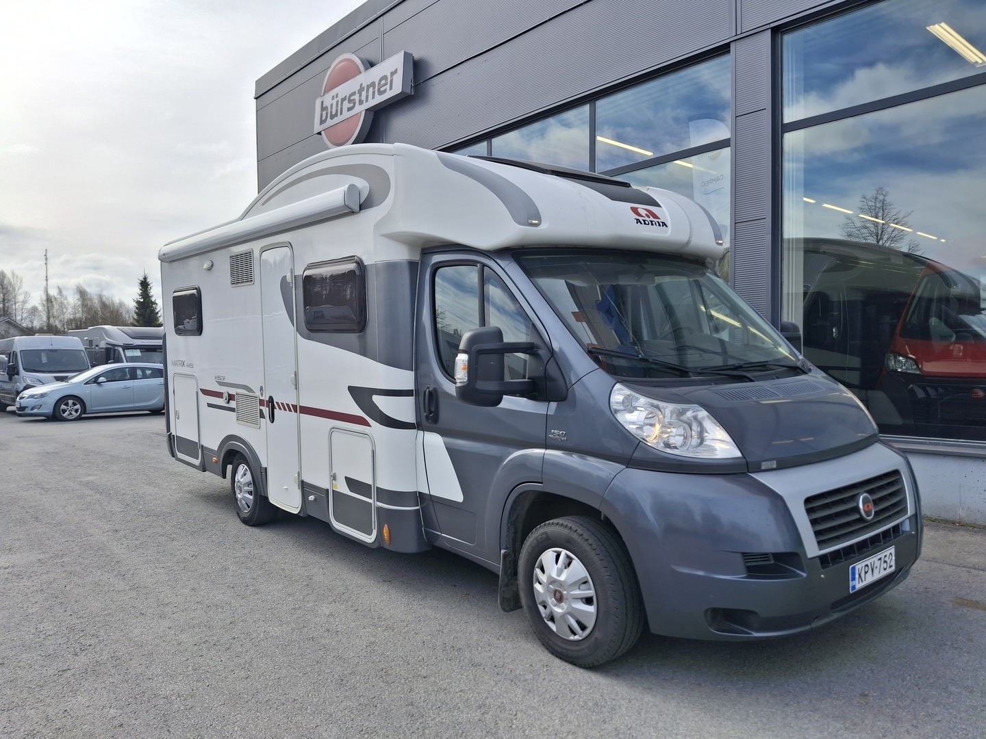 ADRIA MATRIX AXESS M 650 SF 2012