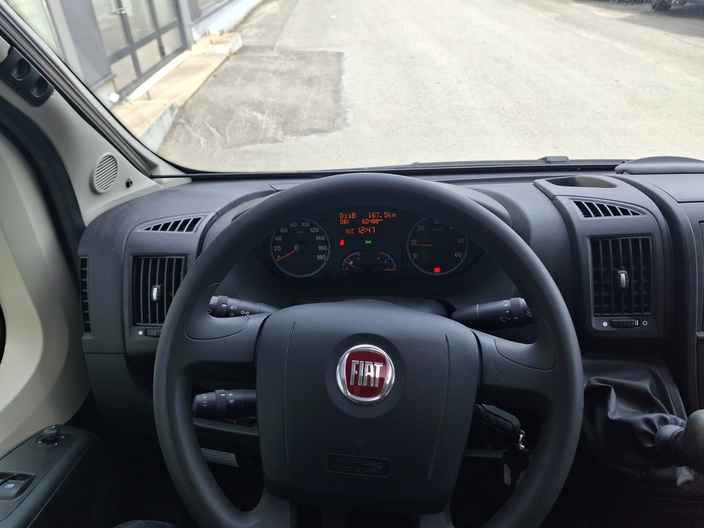 ADRIA MATRIX AXESS M 650 SF 2012