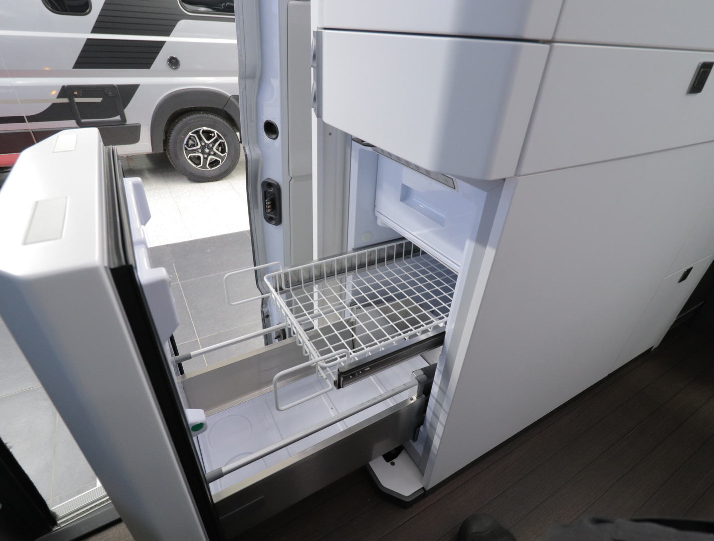 VOLKSWAGEN GRAND CALIFORNIA 600 2023