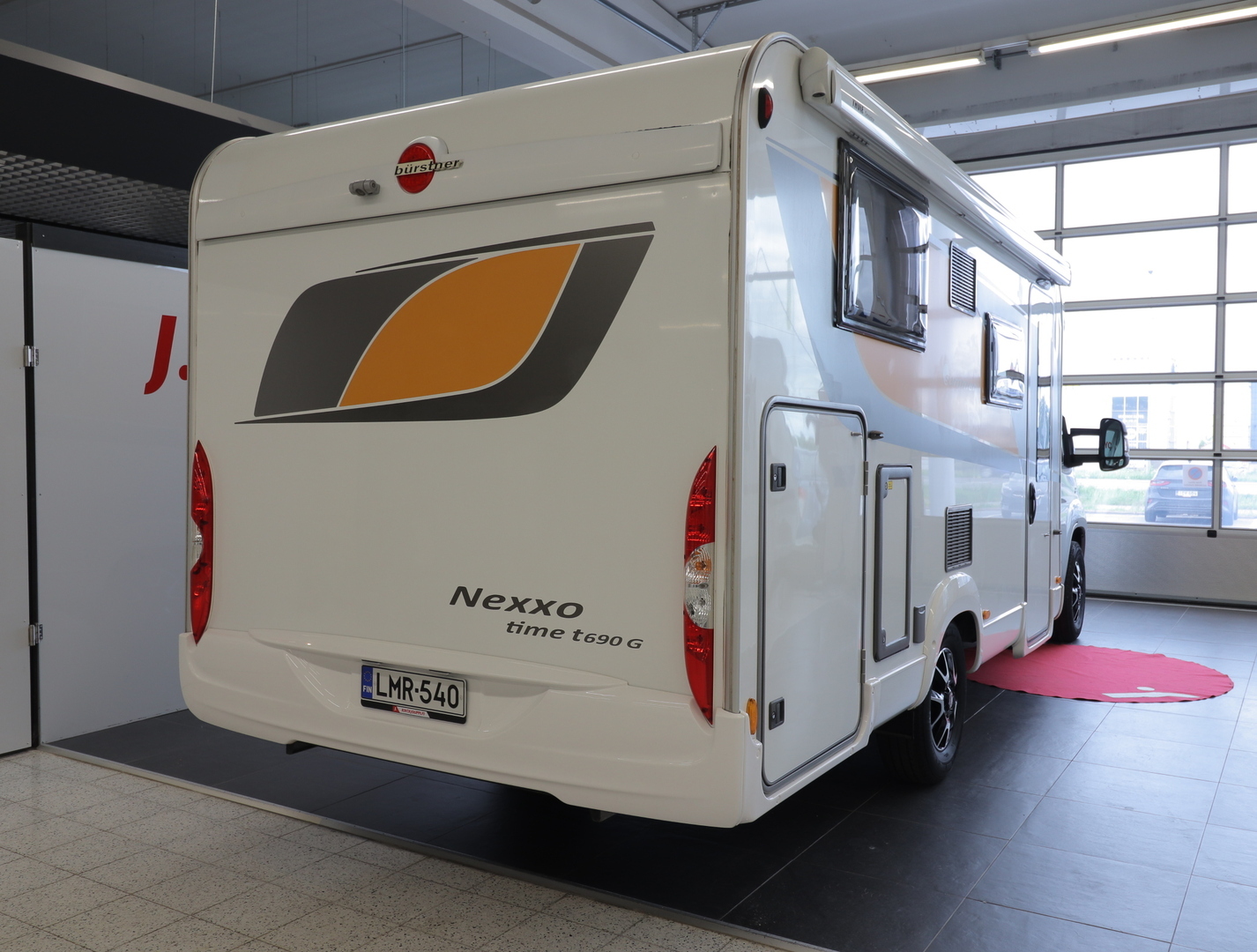 BÜRSTNER NEXXO TIME T 690 2016